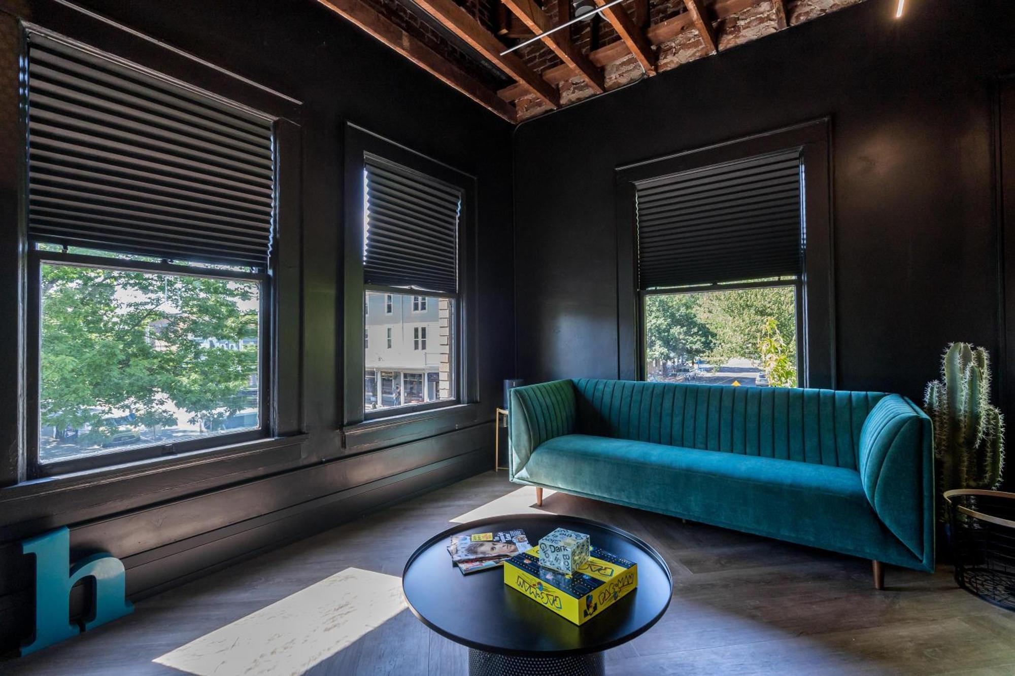 The 505 Eugene Apartment Exterior photo